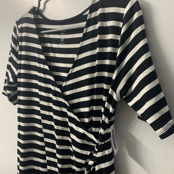 Maternity Dress SM Old Navy - Picture 4 of 4